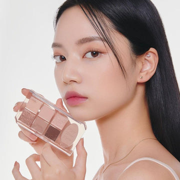 3 cách kẻ eyeliner hoạ tiết hoa cho mắt - Kallos Vietnam