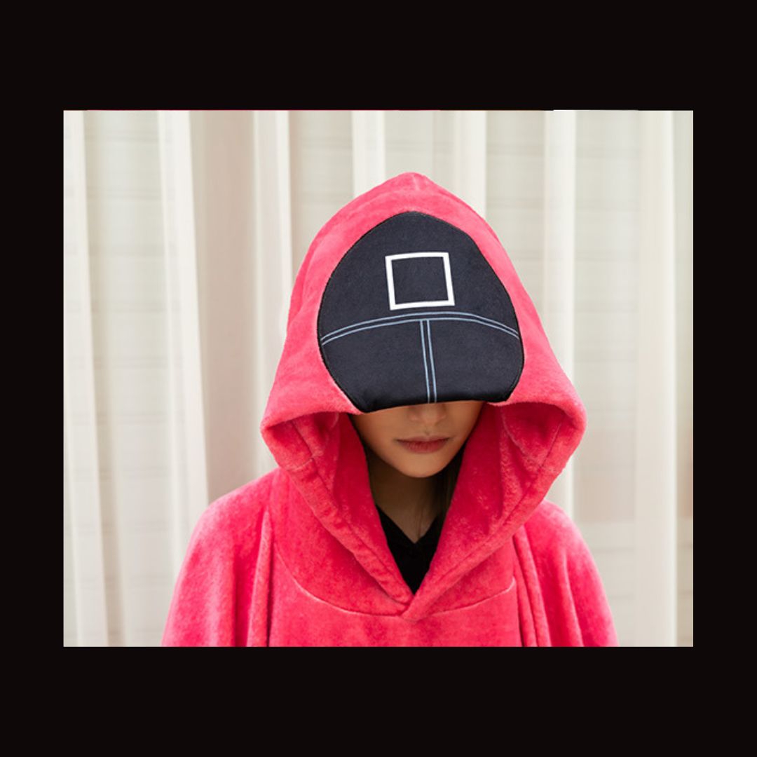 Bộ Quà Tặng Squid Game Pink Soldier Hood Cloak Blanket - Kallos Vietnam