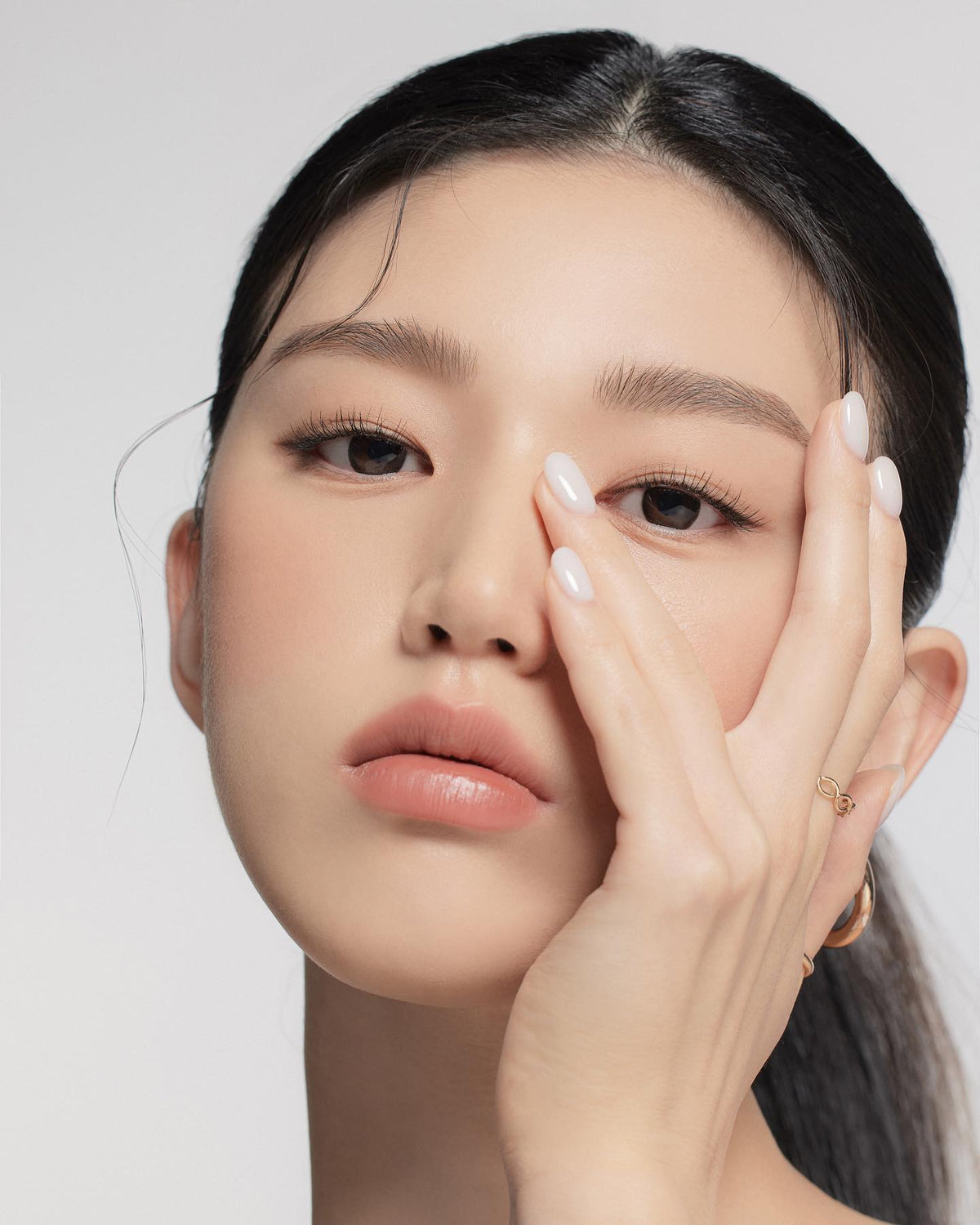 Chì Kẻ Mày UNLEASHIA Shaper Defining Eyebrow Pencil - Kallos Vietnam