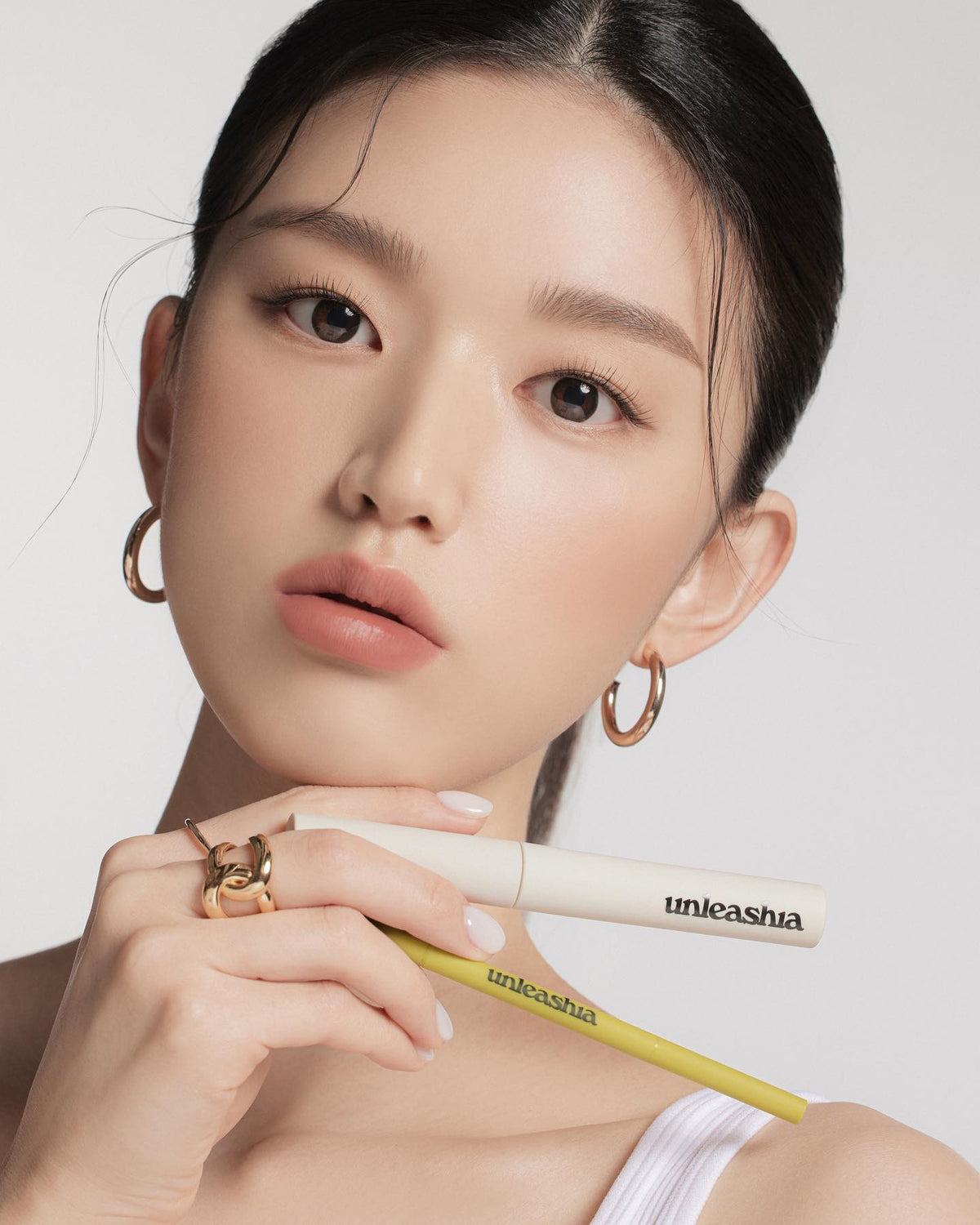Mascara Định Hình Chân Mày UNLEASHIA Shaper Pomade Eyebrow Fixer - Kallos Vietnam