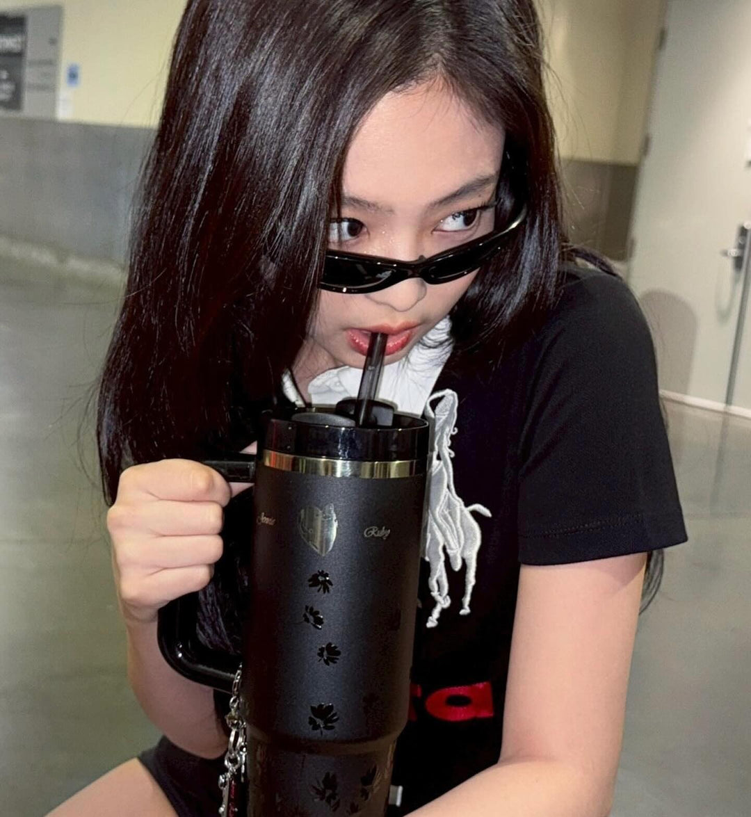 Bình Nước Stanley 1913 x JENNIE Quencher Luxe Tumbler #Midnight Ruby