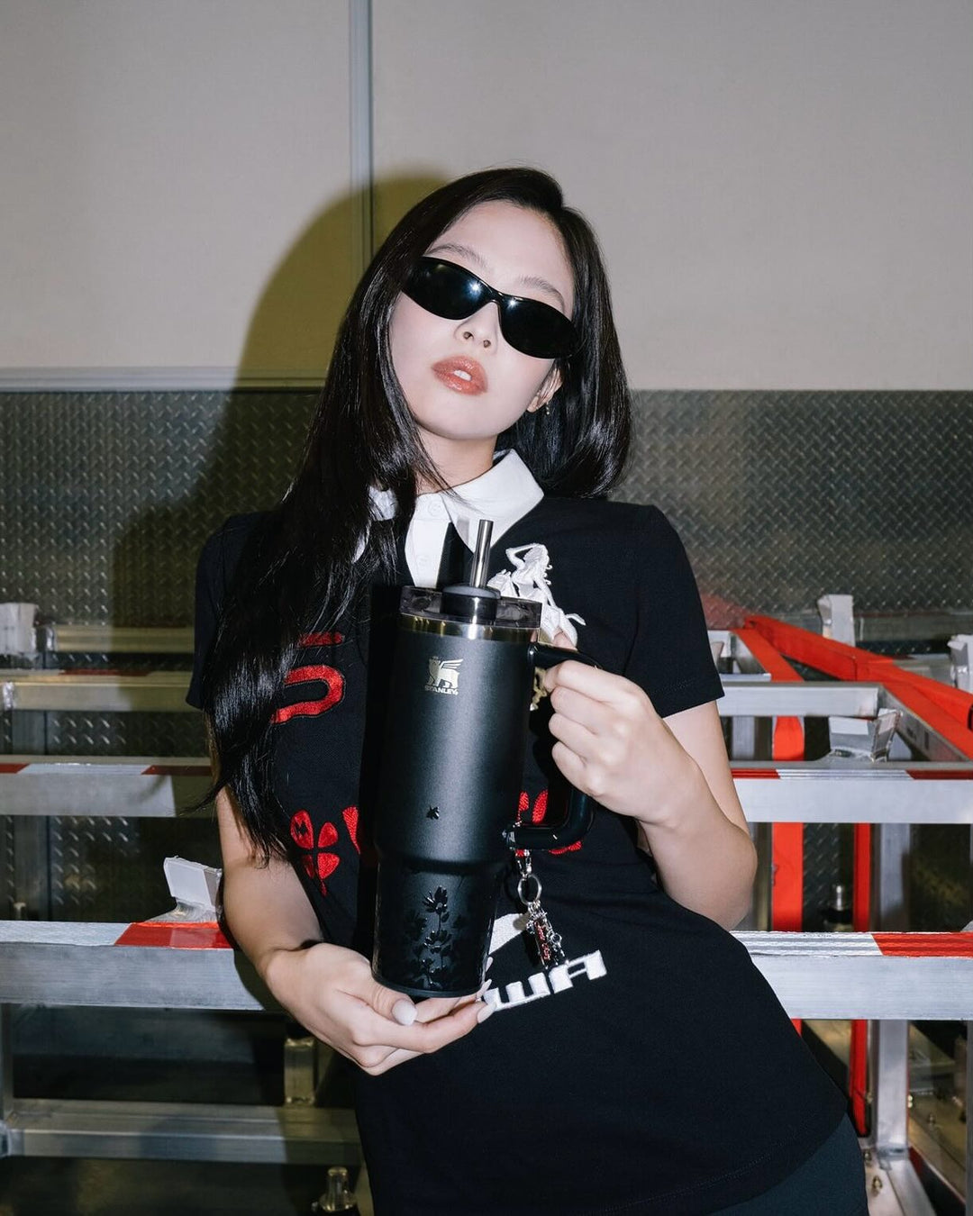 Bình Nước Stanley 1913 x JENNIE Quencher Luxe Tumbler #Midnight Ruby