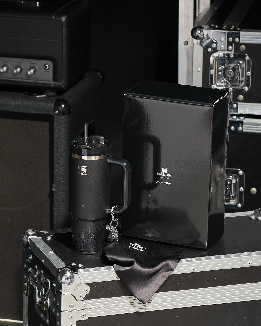 Bình Nước Stanley 1913 x JENNIE Quencher Luxe Tumbler #Midnight Ruby