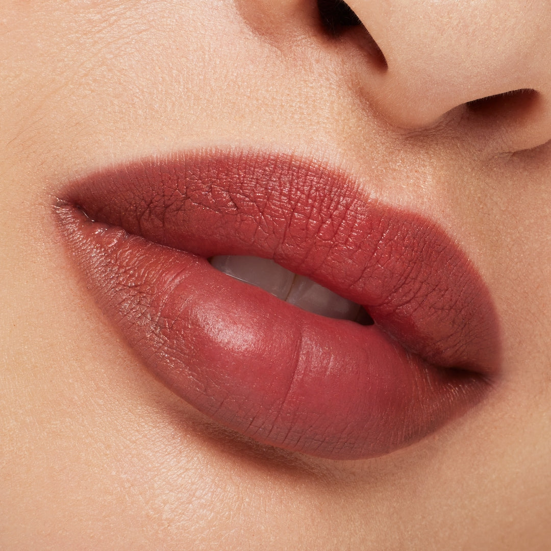 Bộ Quà Tặng MAC Goldy Locked Kiss Ink Duo - Kallos Vietnam