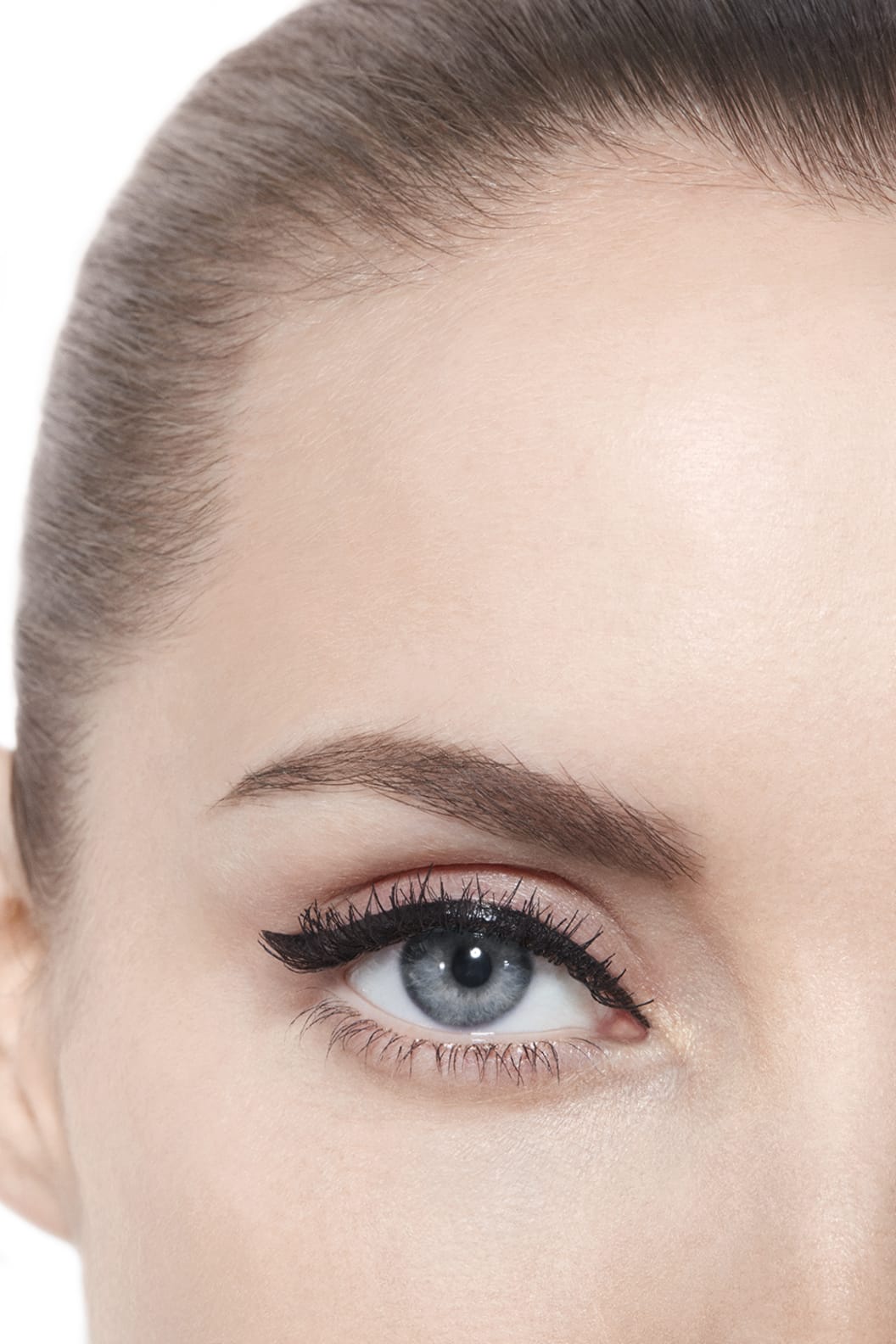 Bút Kẻ Mắt CHANEL Signature De Chanel Eyeliner Pen #10 Noir - Kallos Vietnam