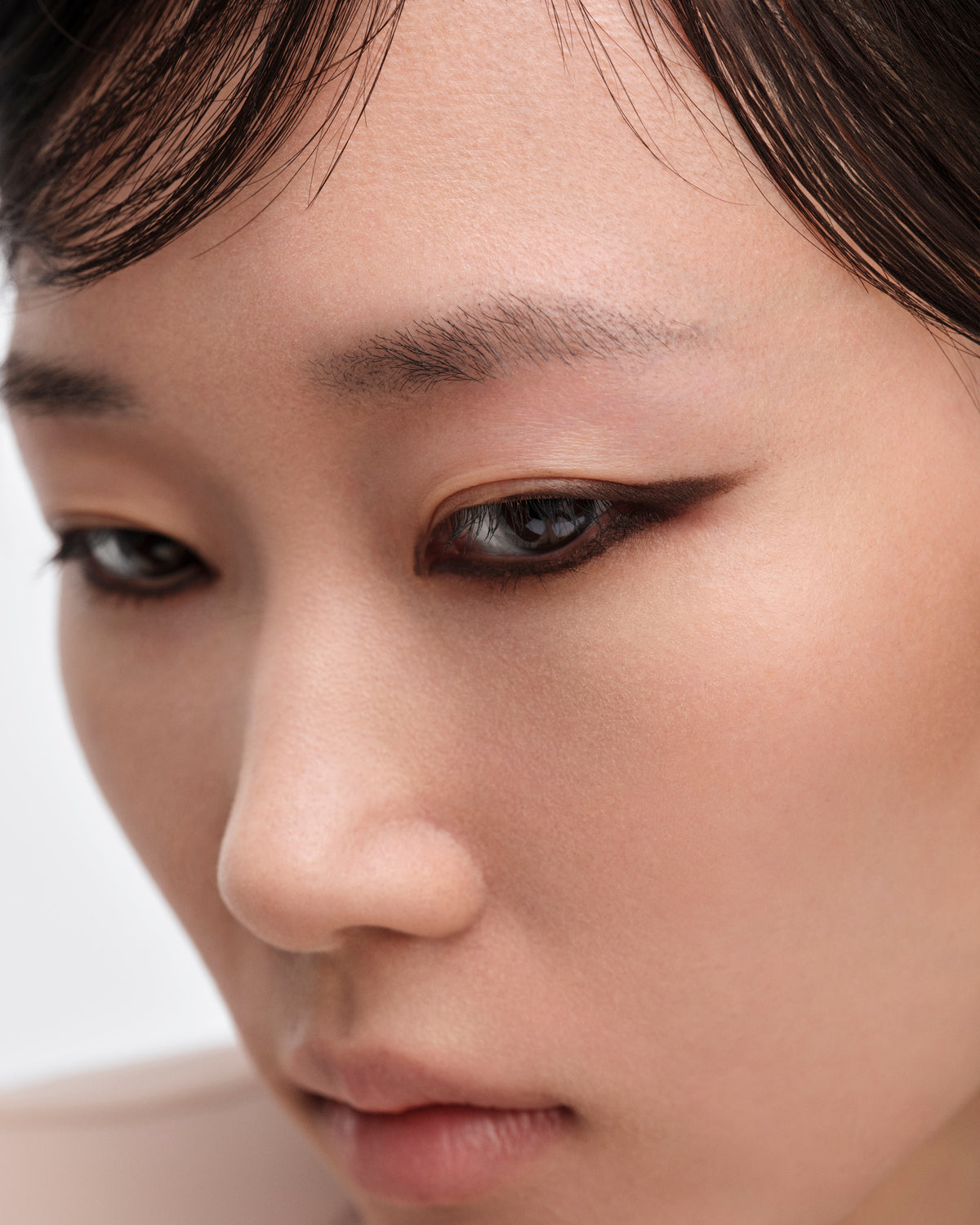Chì Kẻ Mắt PRADA Durable Gliding Eye Pencil #02 Wood
