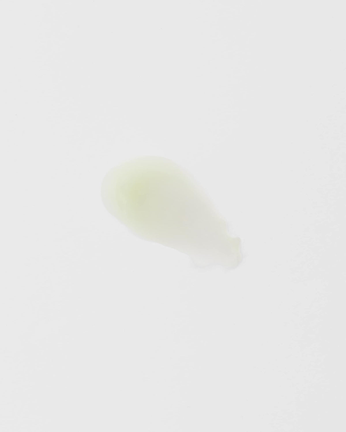 Kem Lót PRADA Refine Blurring Extending Primer #U000 Universal - Kallos Vietnam