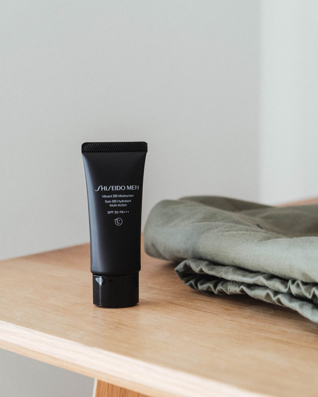 Kem Nền Shiseido Men Vibrant BB Moisturizer - Kallos Vietnam