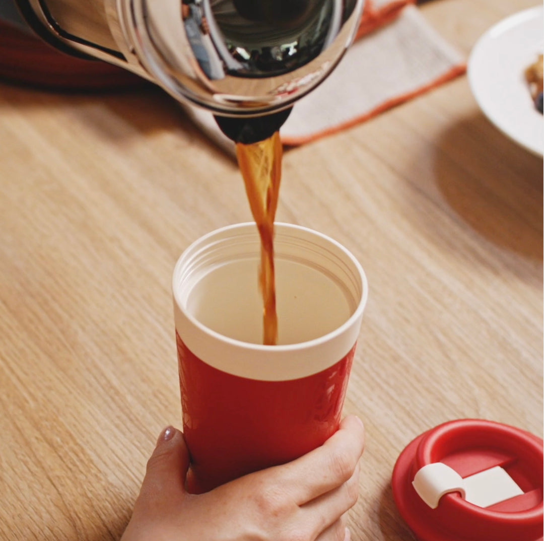 Ly ILLY Travel Mug Zagnoli Matte Red