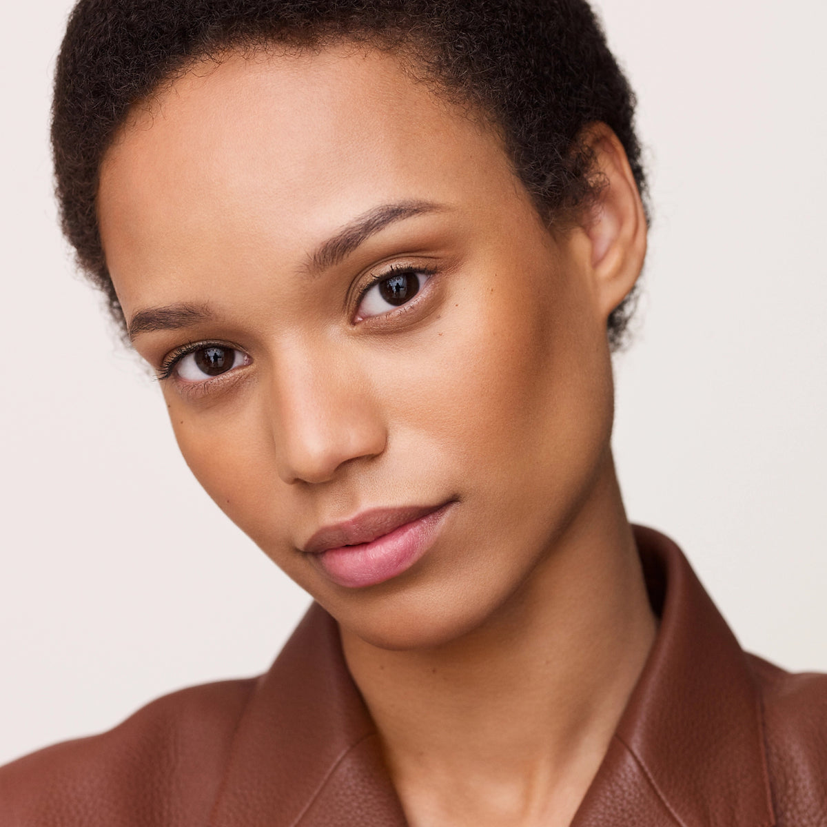 Phấn Phủ HERMÈS Plein Air H Trio Healthy Glow - Refill #04 Sienne - Kallos Vietnam