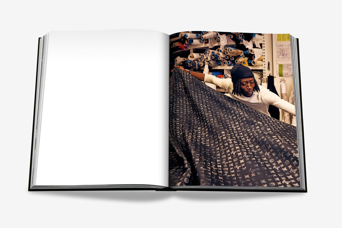 Sách ASSOULINE Louis Vuitton Manufactures - Kallos Vietnam
