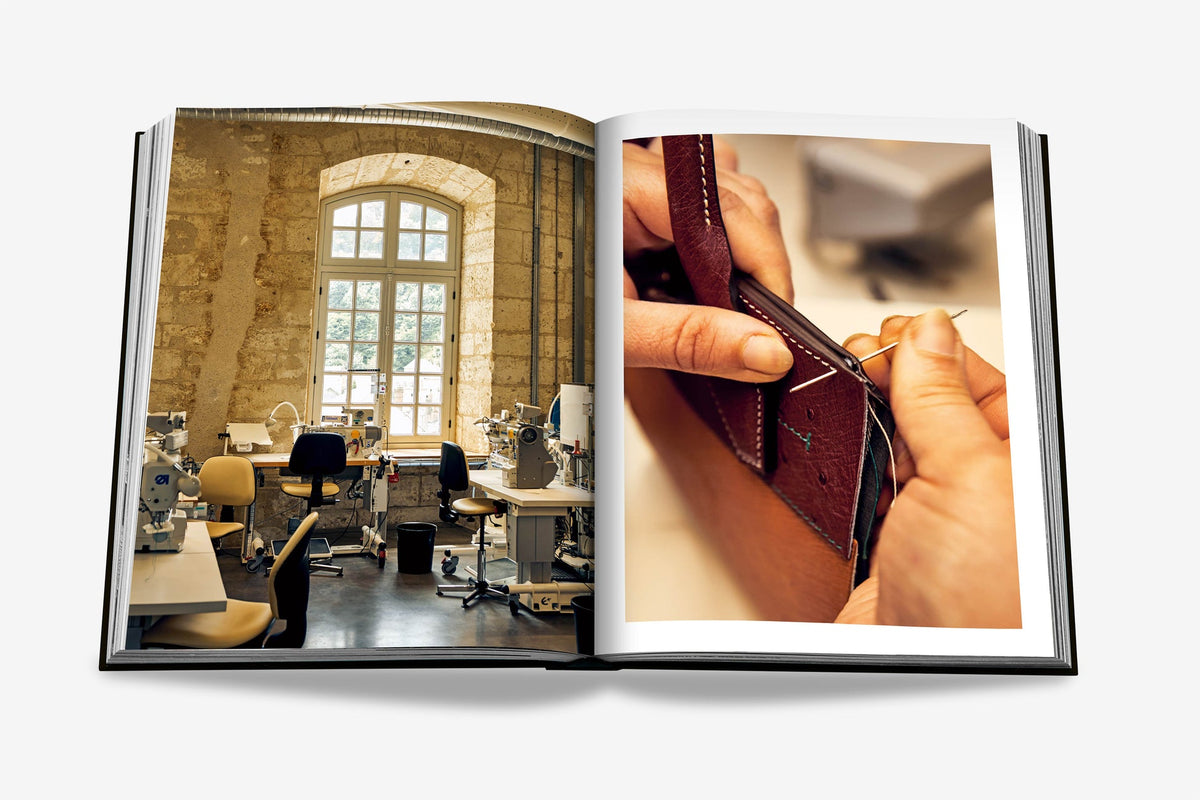 Sách ASSOULINE Louis Vuitton Manufactures - Kallos Vietnam