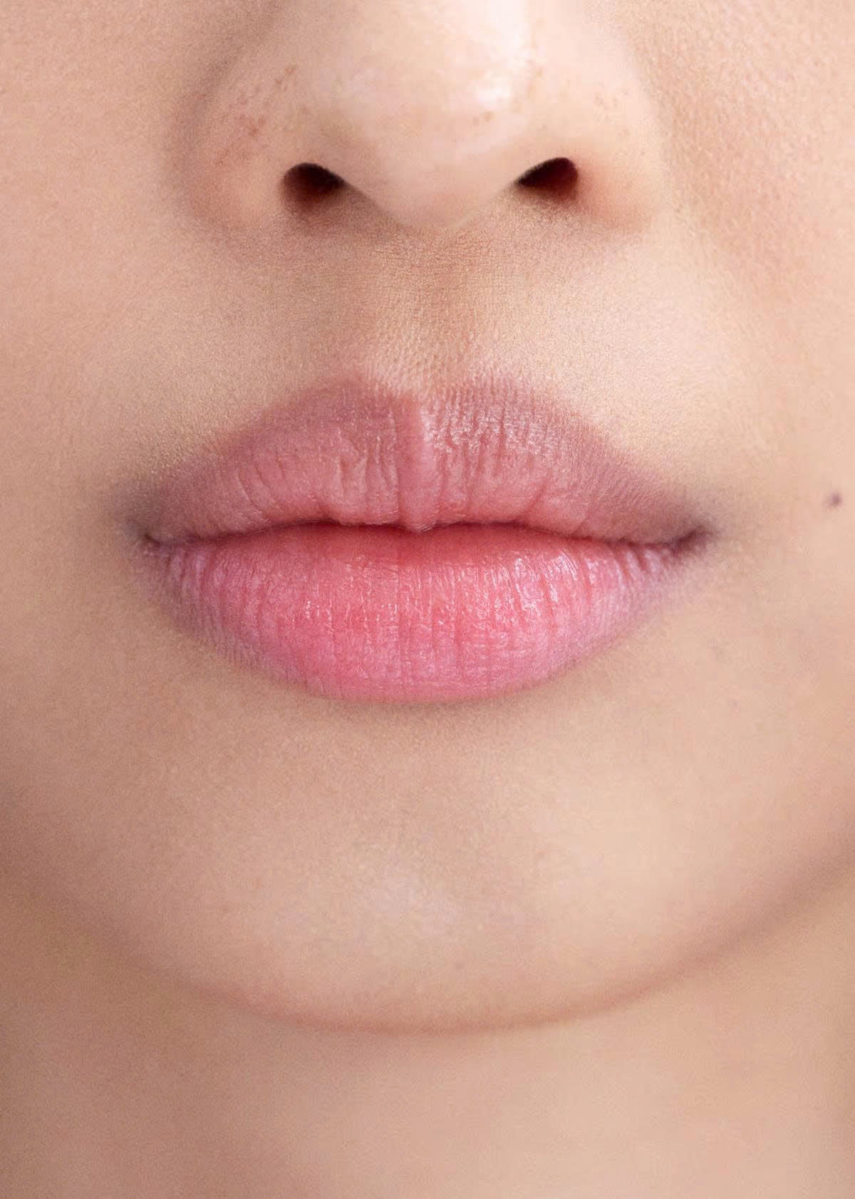 Son BYREDO Lip Care Chromophobia