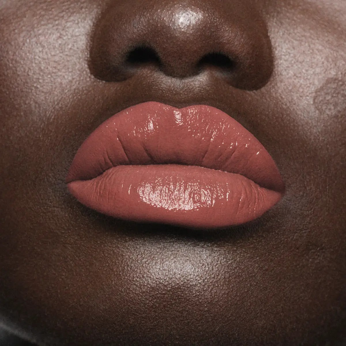 Son BYREDO Satin Lipstick #Sand Dance