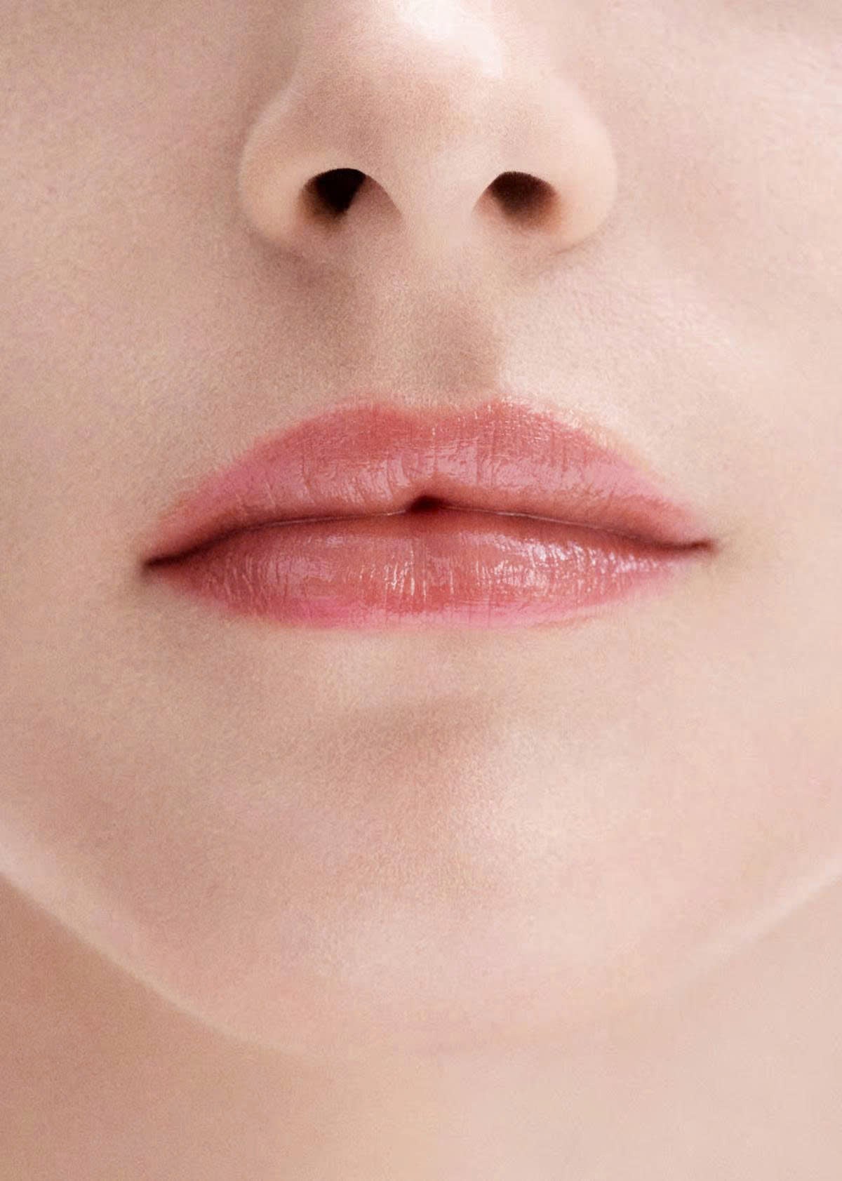 Son BYREDO Tinted Lip Care #100 Fantôme Rapture