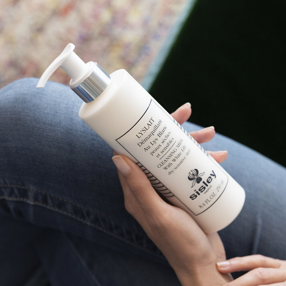 Sữa Rửa Mặt SISLEY PARIS Lyslait Cleansing Milk #250 mL - Kallos Vietnam