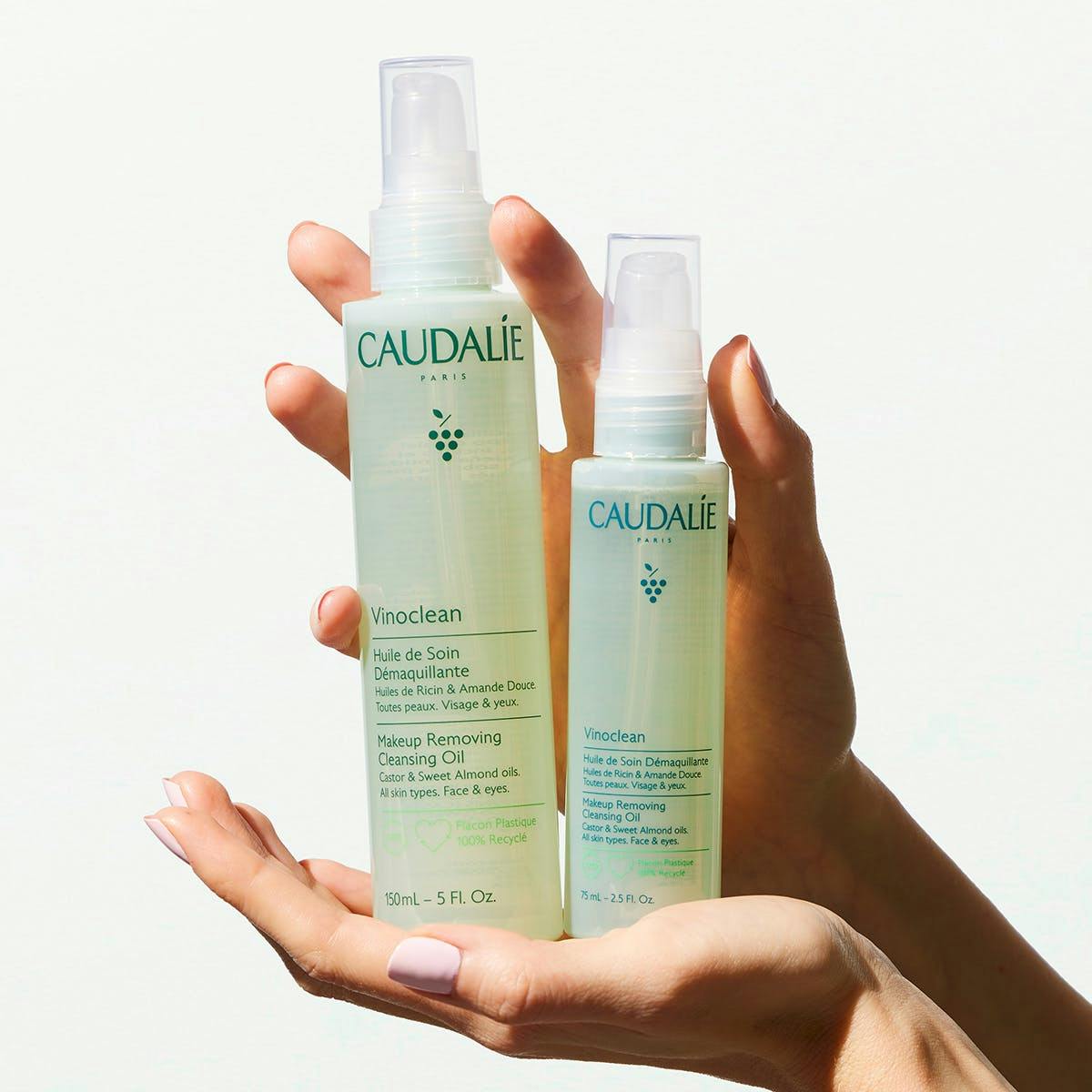 Tẩy Trang Caudalie Vinoclean Make-Up Removing Cleansing Oil #150 mL