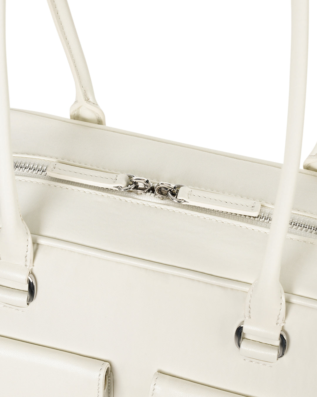 Túi Xách Stand Oil Chubby Bag Nylon #Cream