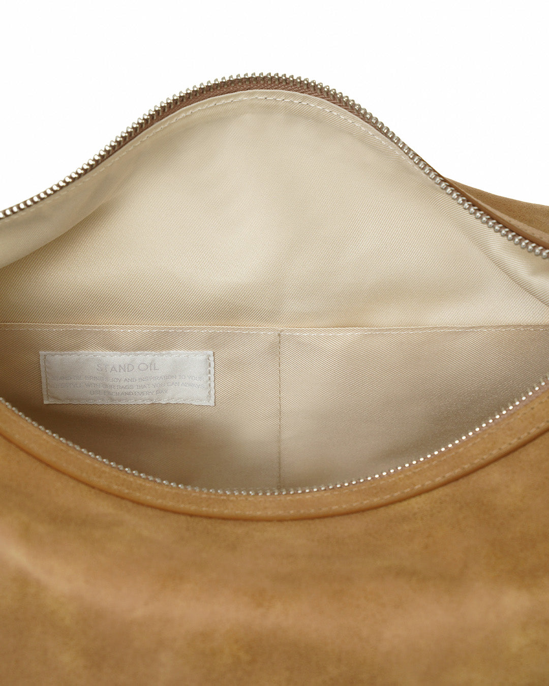 Túi Xách Stand Oil Mushy Bag #Camel