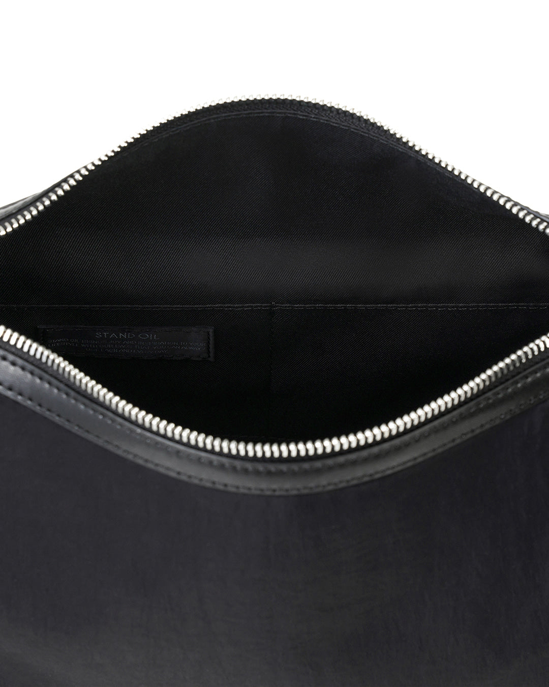 Túi Xách Stand Oil Mushy Bag Nylon #Black