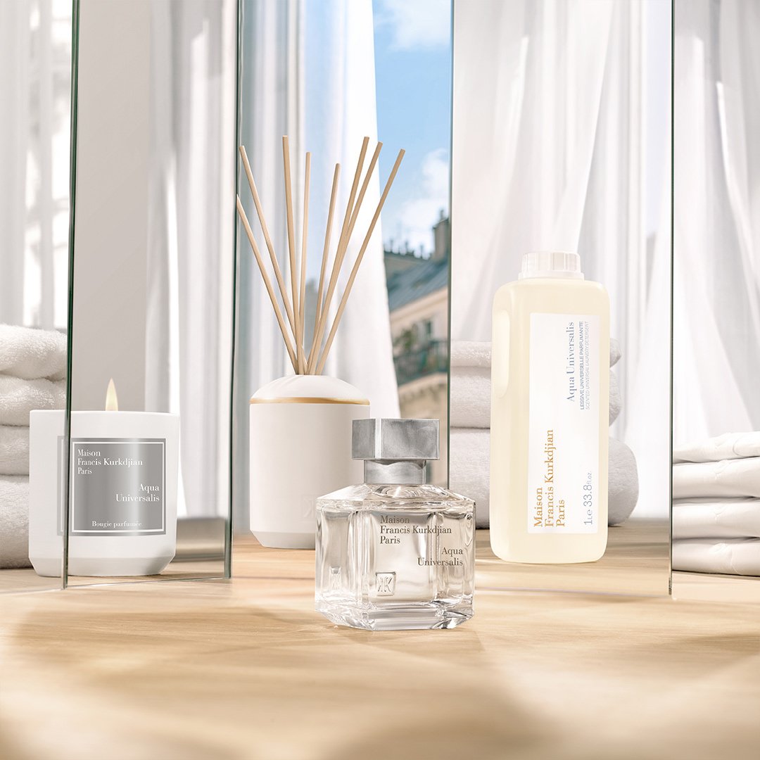 Xịt Thơm Vải Maison Francis Kurkdjian Aqua Universalis Scented Linen Mist