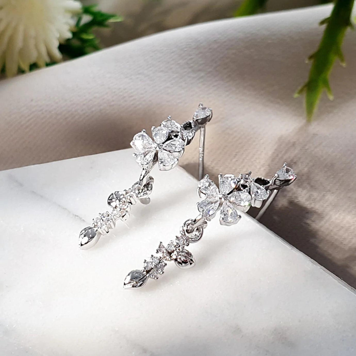 Bông Tai Wing Bling Blooming Flowers Earrings - Kallos Vietnam