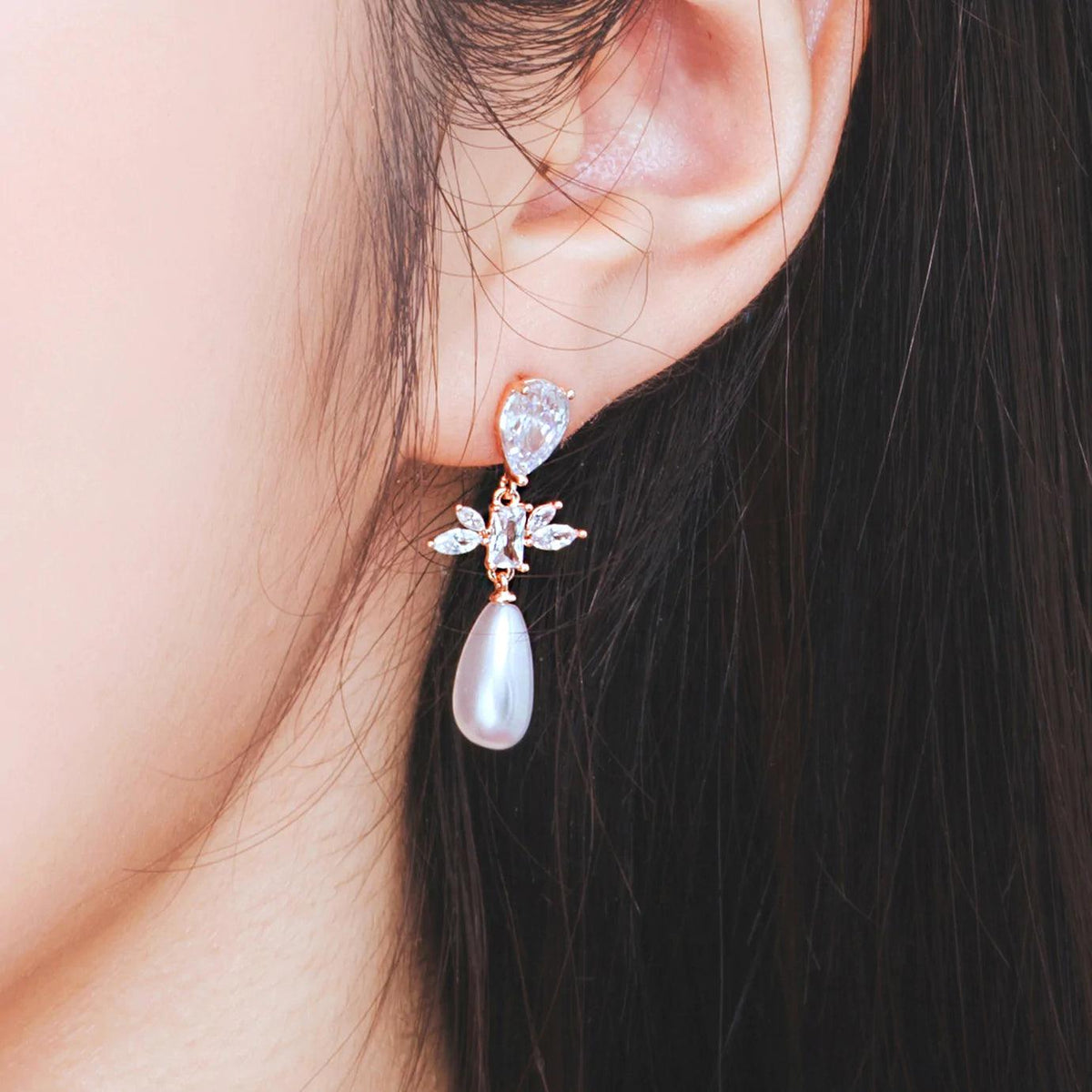 Bông Tai Wing Bling IU Fortuna Earrings - Kallos Vietnam