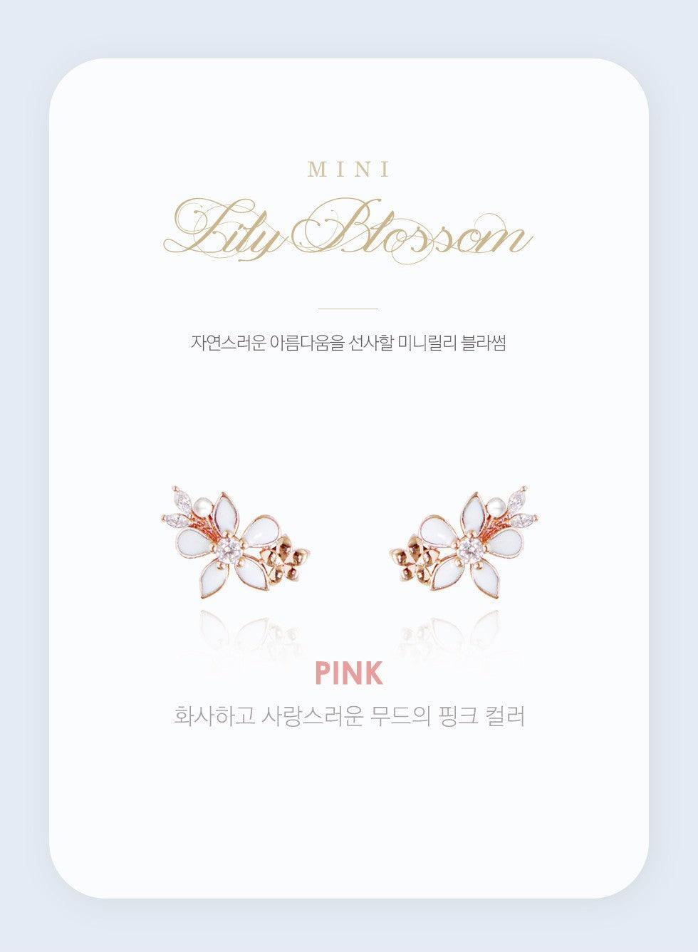 Bông Tai Wing Bling Mini Lily Blossom Earrings - Kallos Vietnam