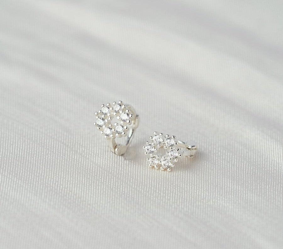 Bông Tai Wing Bling Oat Hoop Earrings - Kallos Vietnam