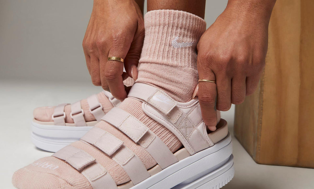 Giày Nike Icon Classic Women Sandals #Sail - Kallos Vietnam