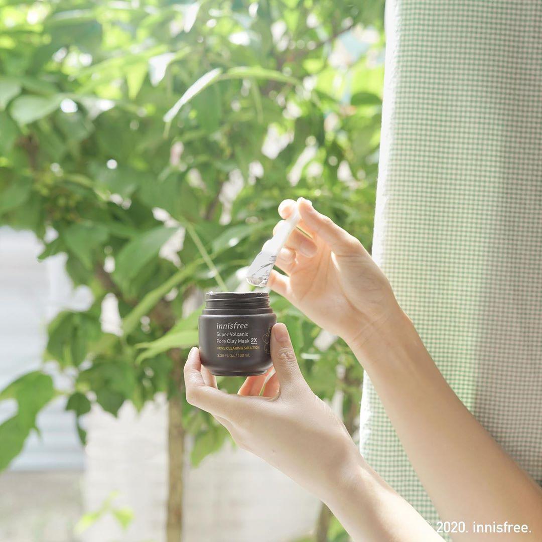 Mặt Nạ Innisfree Jeju Volcanic Pore Clay Mask - Kallos Vietnam
