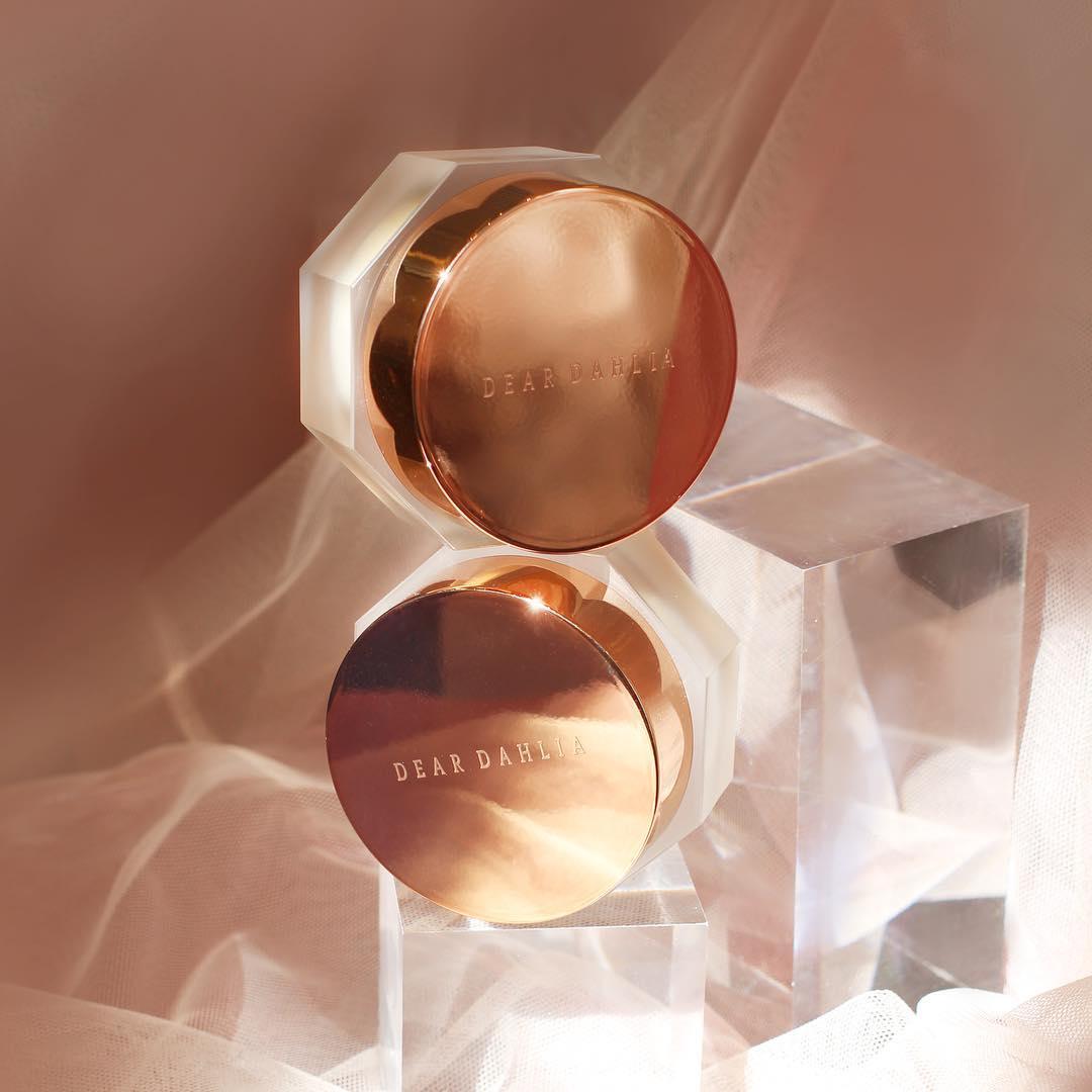 Phấn Phủ Dear Dahlia Skin Paradise Soft Velvet Finishing Powder - Kallos Vietnam