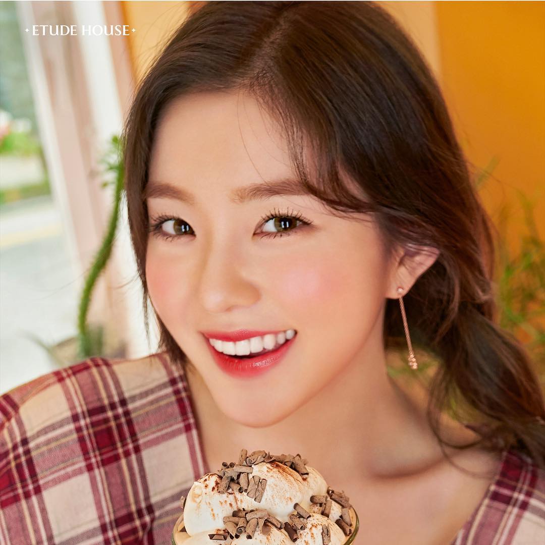 3 cách kẻ eyeliner mắt cánh bằng bút chì - Kallos Vietnam