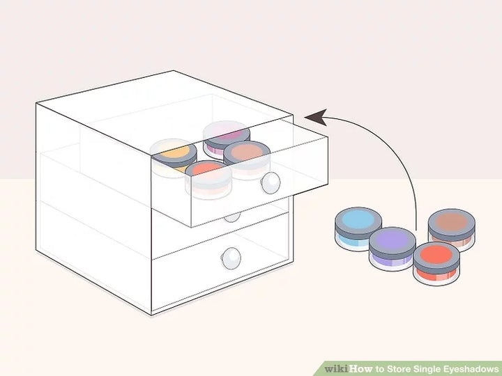 Cách sắp xếp hộp phấn mắt gọn gàng và ngăn nắp