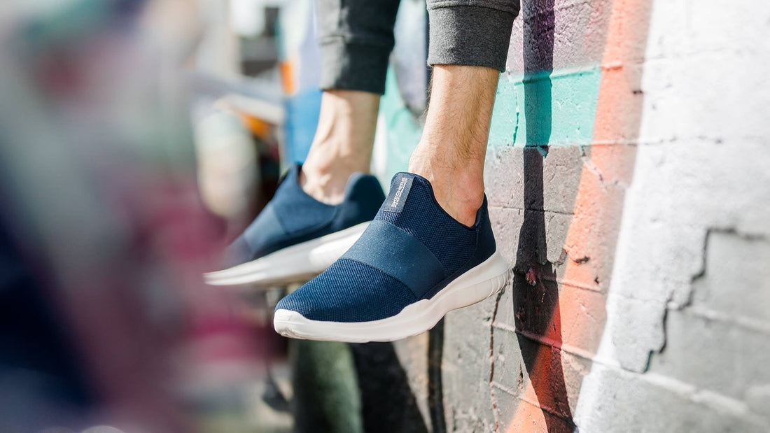Cách phân biệt Skechers thật và giả chính xác