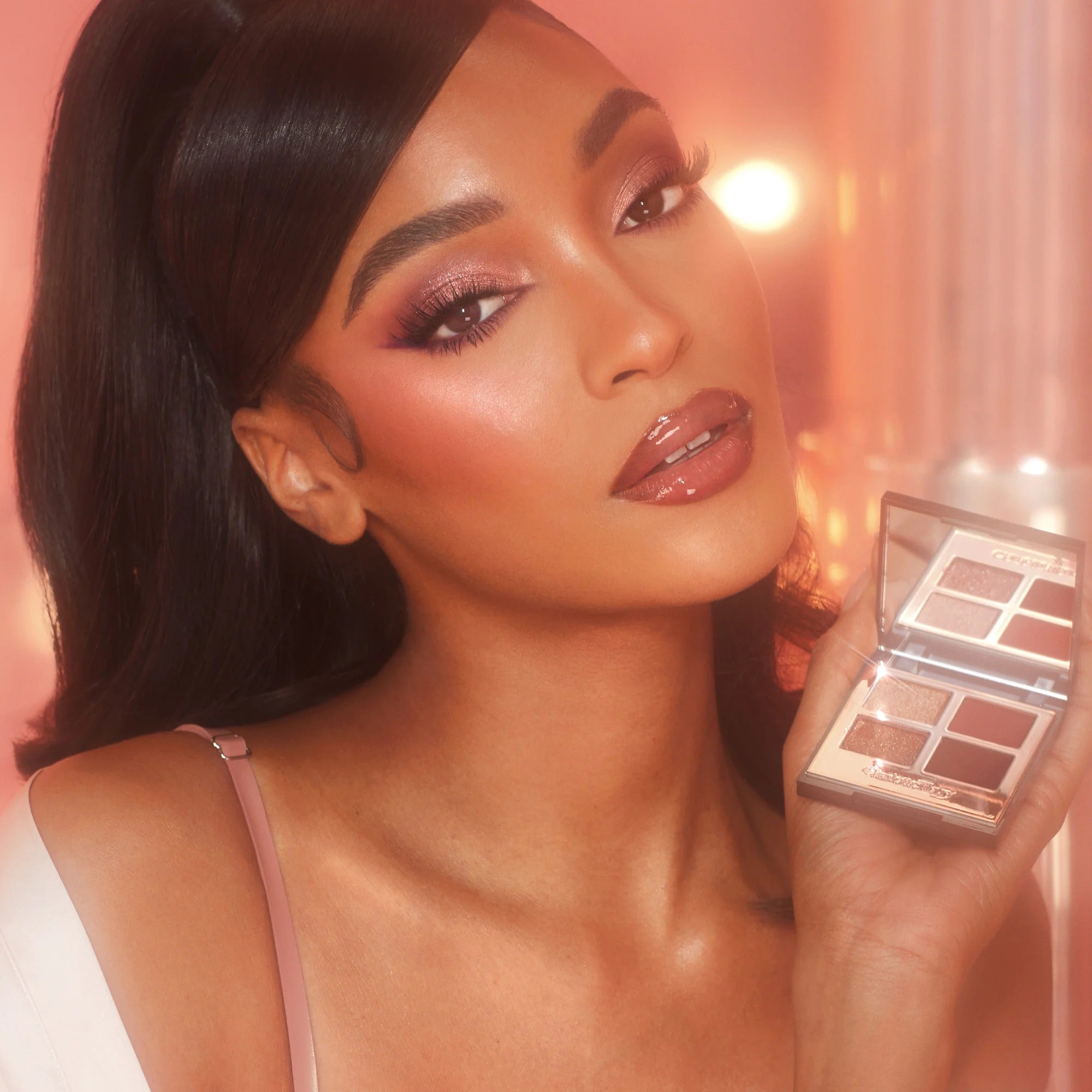Phấn Mắt Charlotte Tilbury Luxury Palette #Pillow Talk Dreams-Kallos