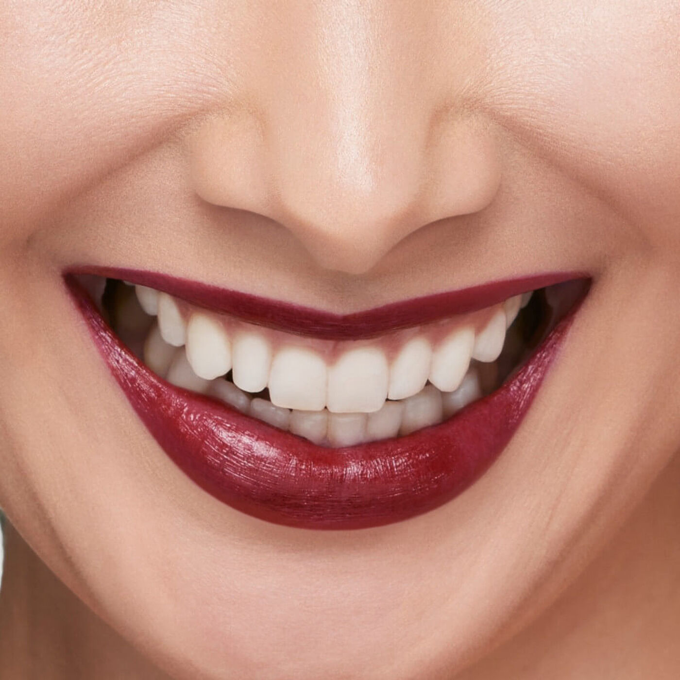 Son SHISEIDO Technosatin Gel Lipstick #424 Quantum Plum - Kallos Vietnam