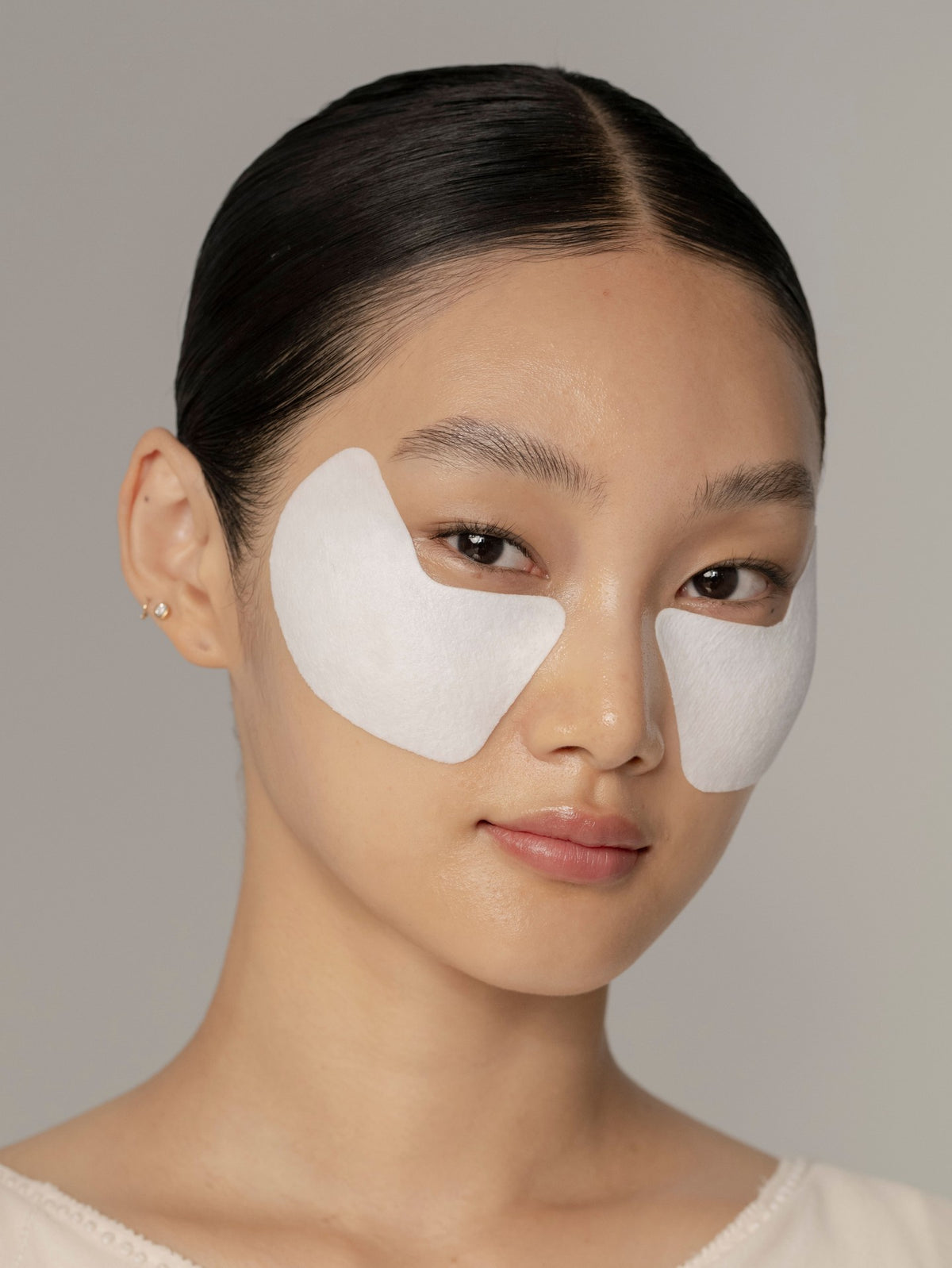 Mặt Nạ Mắt SHISEIDO Vital Perfection Uplifting And Firming Express Eye Mask