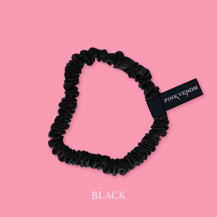 Dây Cột Tóc BLACKPINK Pink Venom Scrunchie - Kallos Vietnam