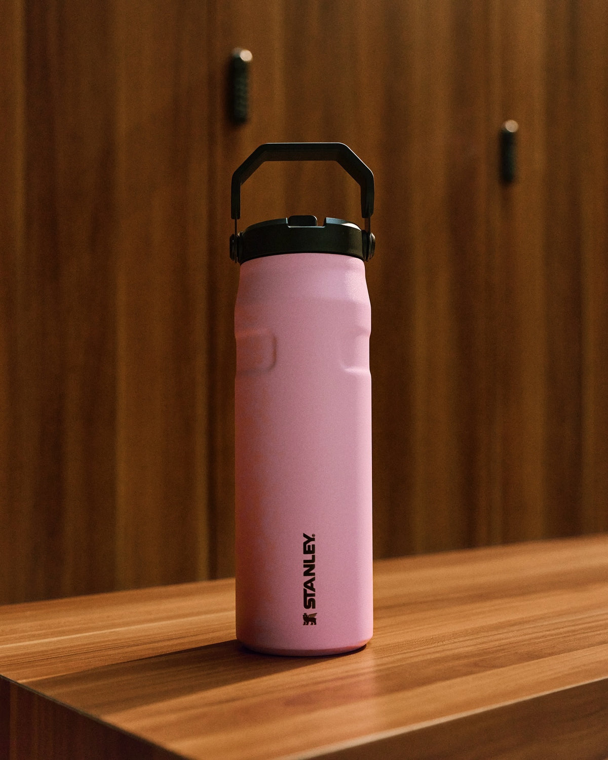 Bình Nước Stanley IceFlow Aerolite Bottle Flip Straw 2.0 #The Messi - Kallos Vietnam
