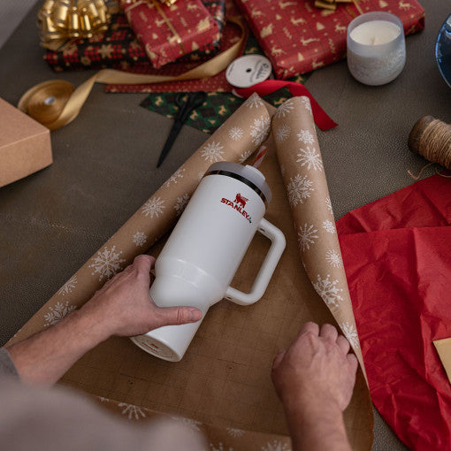 Binh Nuoc Stanley Quencher H2.0 Flowstate Tumbler Christmas Edition - Kallos Vietnam