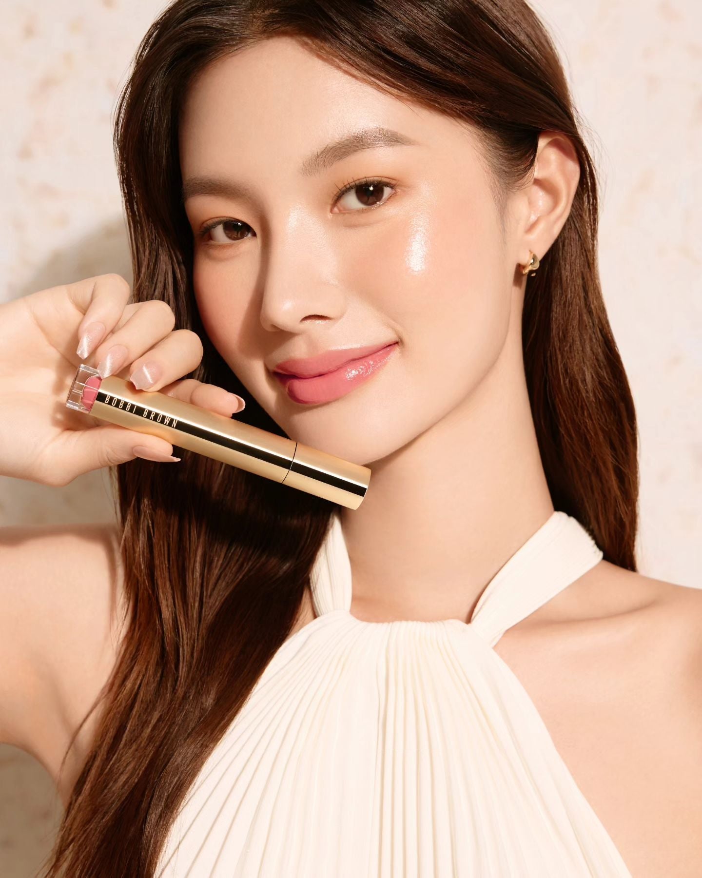 Son Bobbi Brown Luxe Matte #Red Carpet - Deep Rich Red - Kallos Vietnam