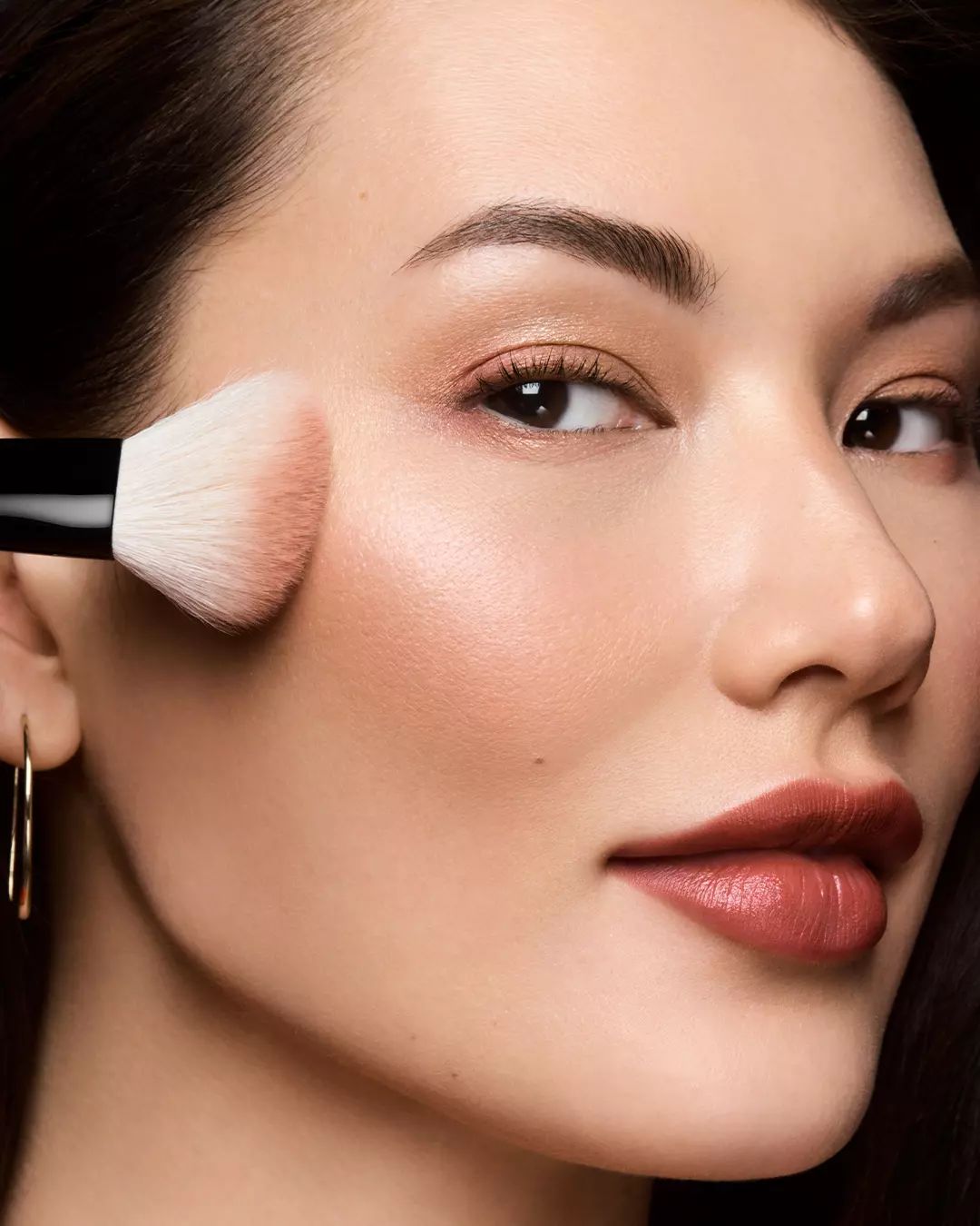 Cọ Trang Điểm BOBBI BROWN Angled Face Brush - Kallos Vietnam