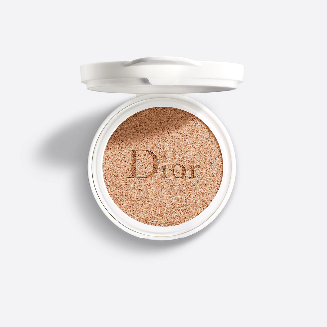 Phấn Nước DIOR Capture Dream Skin Cushion #020 Light Beige