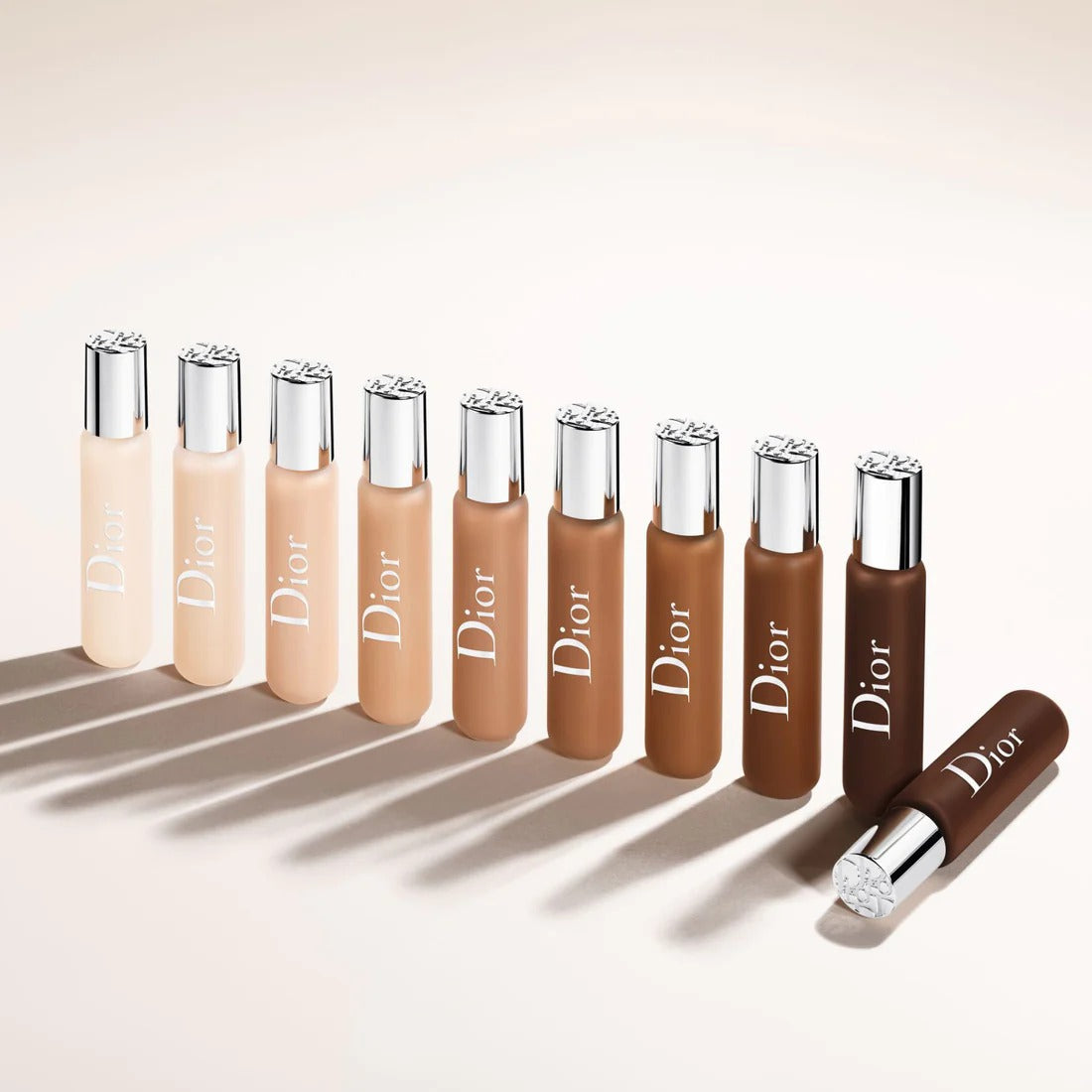Kem Che Khuyết Điểm Dior Backstage Face Body Flash Perfector Concealer - Kallos Vietnam