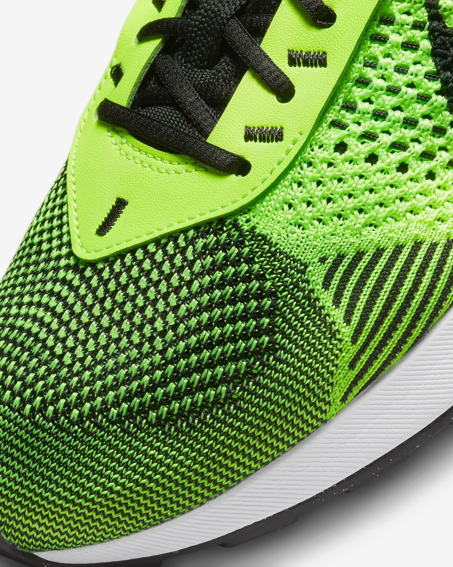 nike volt flyknit