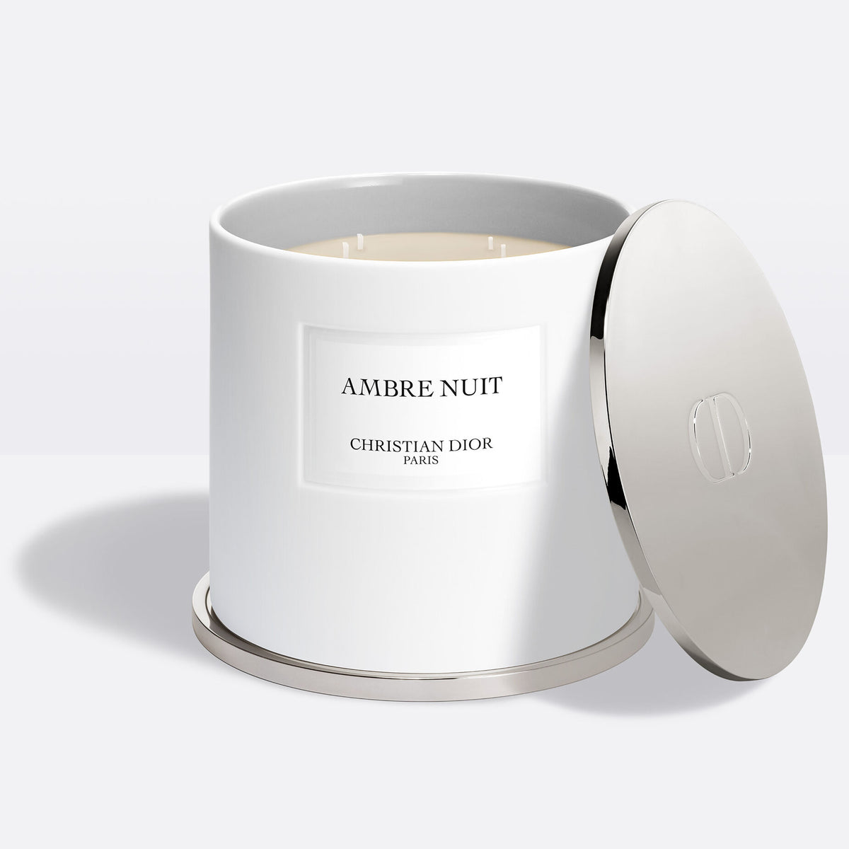 Nen Thom DIOR Ambre Nuit Giant Candle 1