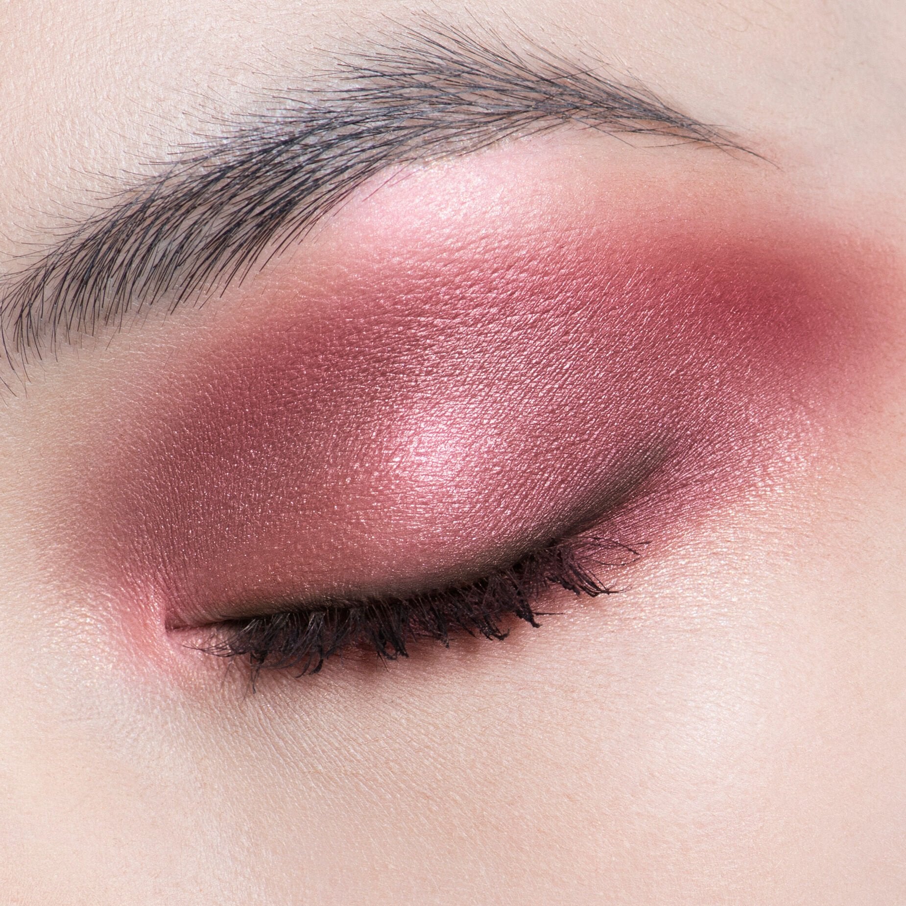 Phấn Mắt DIOR Diorshow 5 Couleurs #879 Rouge Trafalgar - Kallos Vietnam