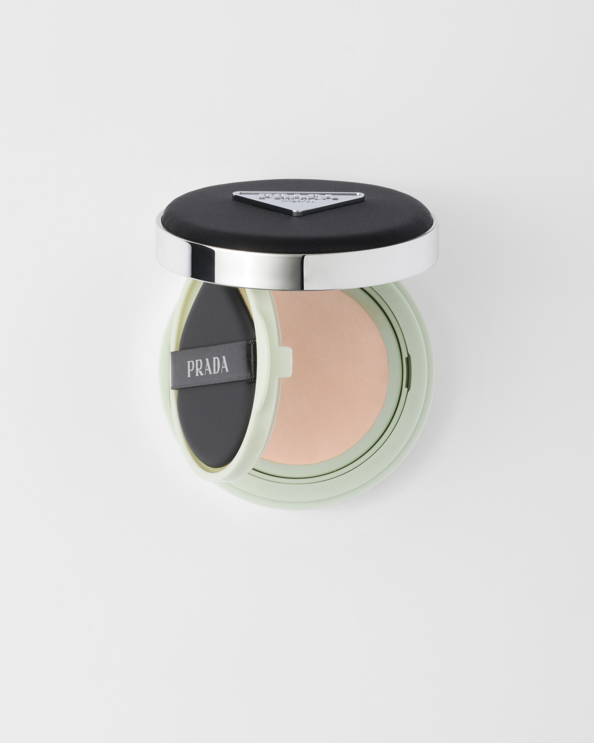 Phấn Nước PRADA Reveal Mesh Cushion Foundation #LC5 Light Cool - Kallos Vietnam