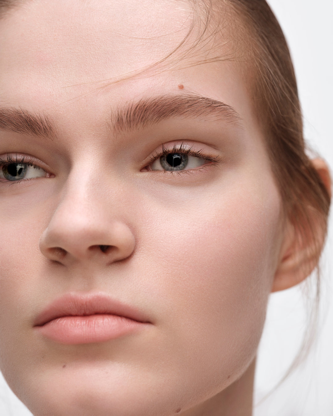 Phấn Nước PRADA Reveal Mesh Cushion Foundation #LN25 Light Neutral - Kallos Vietnam